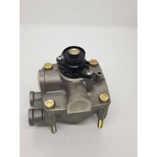 Клапан повітряний гальмівний прискорювальний Shaanxi F3000 81.52116.6071