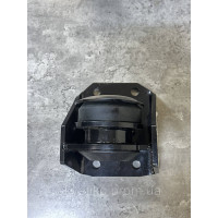 Кронштейн кріплення двигуна (з подушкою) задній правий (DZ95259590068 / DZ9114598319)