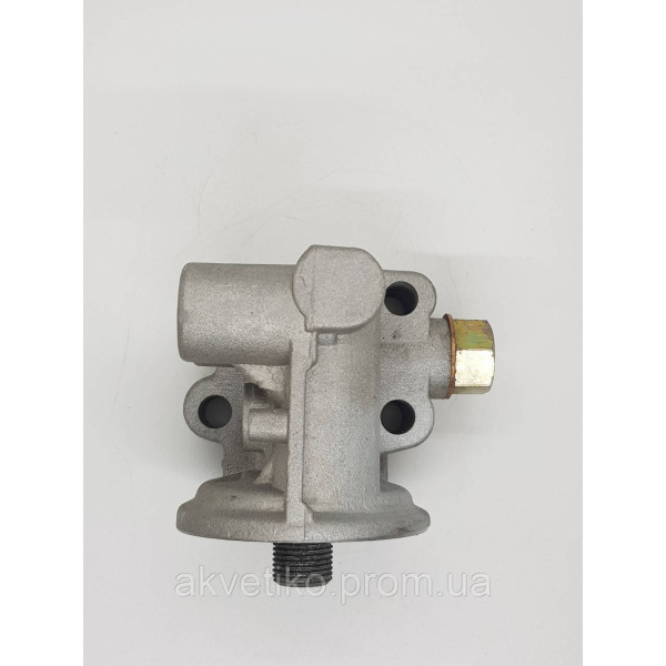 Кронштейн оливного фільтра на двигун Deutz TD226B, WP6 12273107