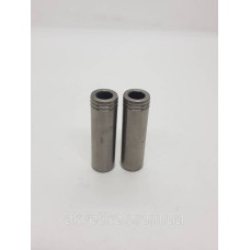 Направочная втулка впускного клапана Deutz TD226B, WP6 12189512 / 13026871